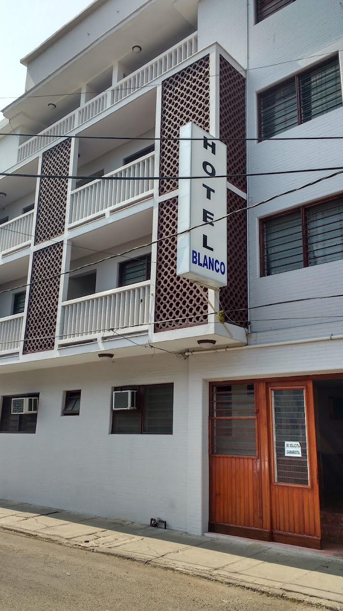 Hotel Blanco